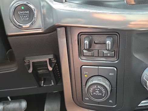 Used 2023 Ford F150 Lariat w/ Equipment Group 502A High AWD/4WD image 29