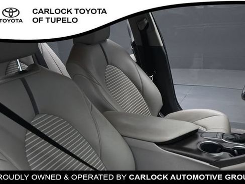 Used 2022 Toyota Camry SE FWD image 36