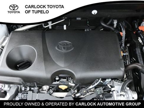 Used 2025 Toyota RAV4 XLE image 27