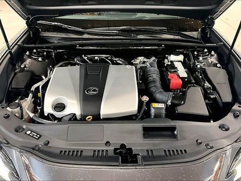 Used 2024 Lexus ES 350 w/ Premium Package FWD image 30