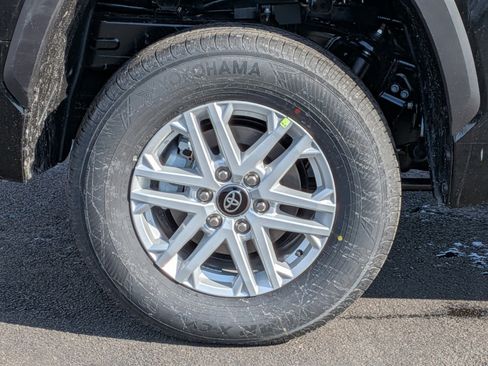 New 2026 Toyota Tundra SR5 w/ SR5 Convenience Package image 7