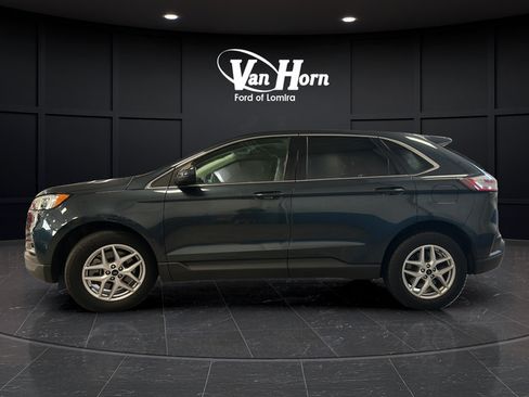 Used 2023 Ford Edge SEL AWD/4WD image 4