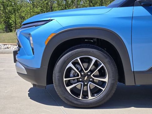 New 2026 Chevrolet TrailBlazer LT w/ Convenience Package FWD image 7