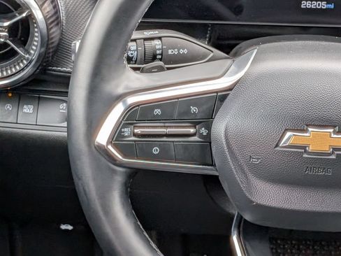 Used 2025 Chevrolet Equinox LT FWD image 18