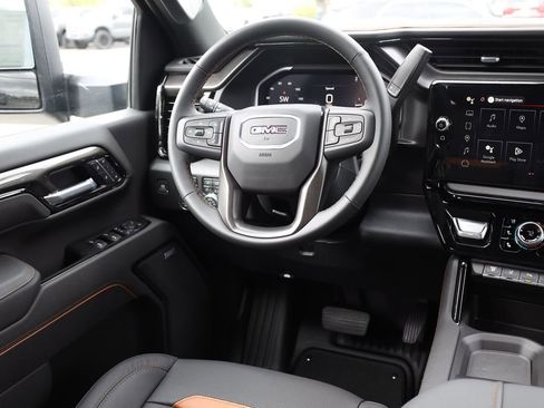 New 2026 GMC Sierra 3500 AT4 w/ Technology Package AWD/4WD image 22