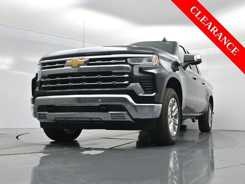 Used 2024 Chevrolet Silverado 1500 LTZ AWD/4WD image 49