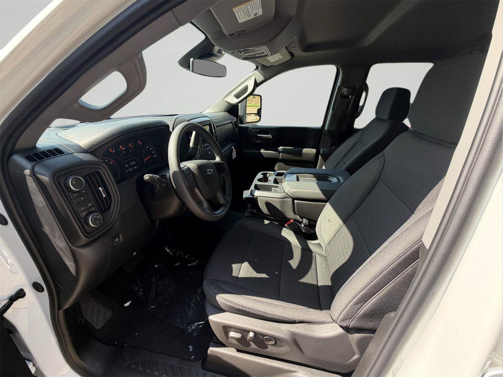 New 2026 Chevrolet Silverado 2500 Custom w/ Custom Value Package AWD/4WD image 12