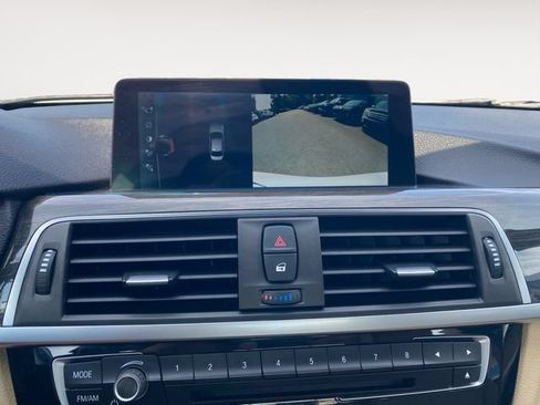 Used 2017 BMW 330e RWD image 26
