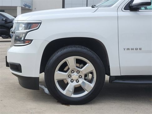 Used 2019 Chevrolet Tahoe LS image 9