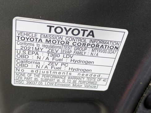 Used 2021 Toyota Mirai w/ Advanced Technology Package RWD image 24