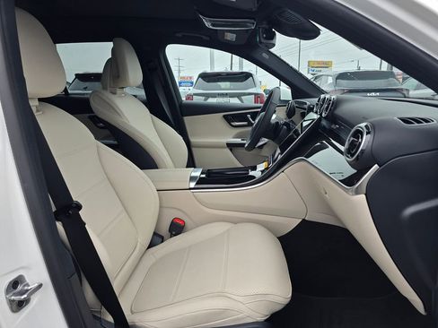 New 2026 Mercedes-Benz GLC 300 4MATIC image 10
