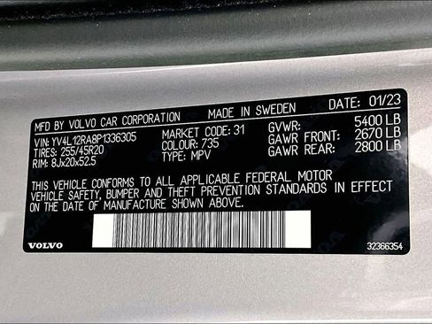 Certified 2023 Volvo XC60 B5 Ultimate w/ Climate Package image 41