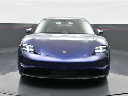 Used 2022 Porsche Taycan RWD image 13