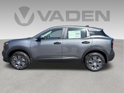 New 2026 Nissan Kicks S FWD image 7