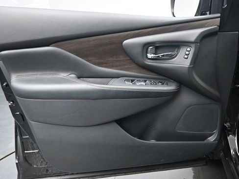 Used 2024 Nissan Murano Platinum image 23