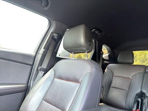 Used 2020 Chevrolet Blazer RS FWD image 19