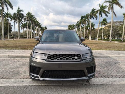 Used 2018 Land Rover Range Rover Sport Supercharged AWD/4WD image 3