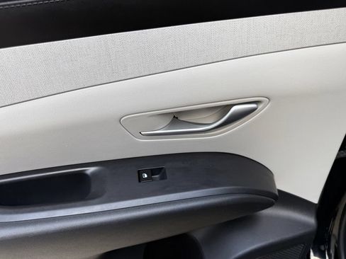 Used 2025 Hyundai Tucson SEL AWD/4WD image 19