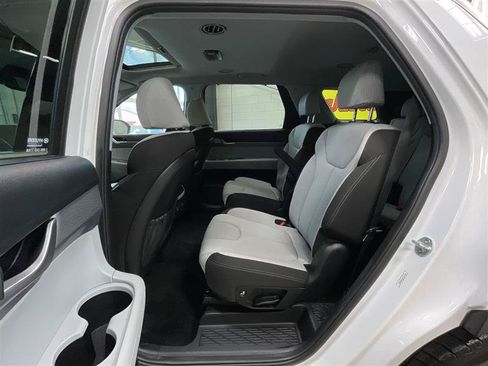 Used 2021 Hyundai Palisade SEL w/ Convenience Package FWD image 25