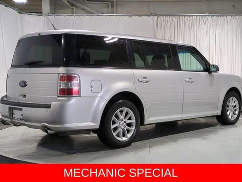Used 2015 Ford Flex SE image 8