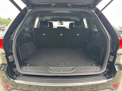 Used 2020 Jeep Grand Cherokee Limited AWD/4WD image 15