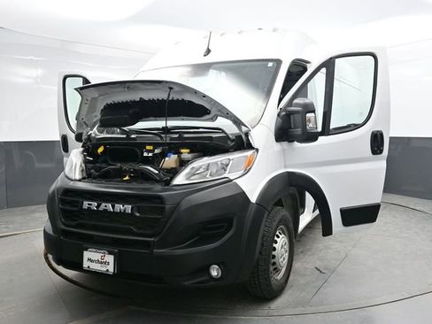Used 2024 RAM ProMaster 2500 w/ Convenience Group FWD image 41