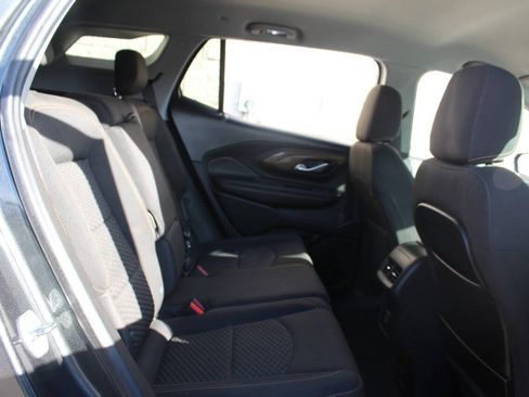 Used 2020 GMC Terrain SLE w/ Driver Convenience Package AWD/4WD image 18