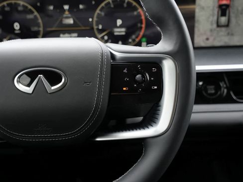 Certified 2025 INFINITI QX80 Sensory AWD/4WD image 11