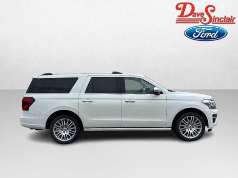 Used 2024 Ford Expedition Max Platinum AWD/4WD image 5
