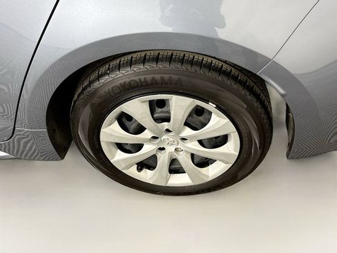 Certified 2024 Toyota Corolla LE image 22