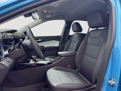New 2026 Chevrolet Trax LT FWD image 9