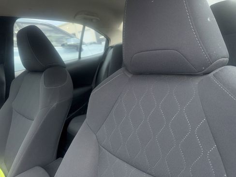 Used 2020 Toyota Corolla LE w/ Carpet Mat Package (TMS) FWD image 8