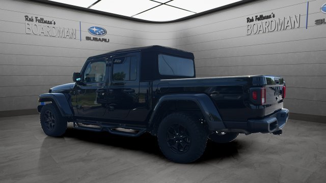 Used 2023 Jeep Gladiator Sport AWD/4WD image 8