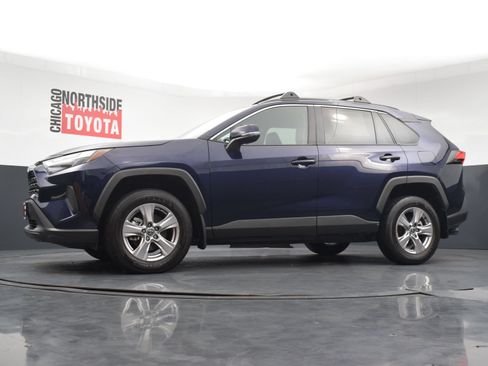 Used 2025 Toyota RAV4 XLE FWD image 24