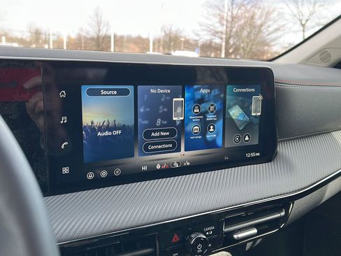 New 2026 Nissan Kicks SR w/ SR Premium Package image 16