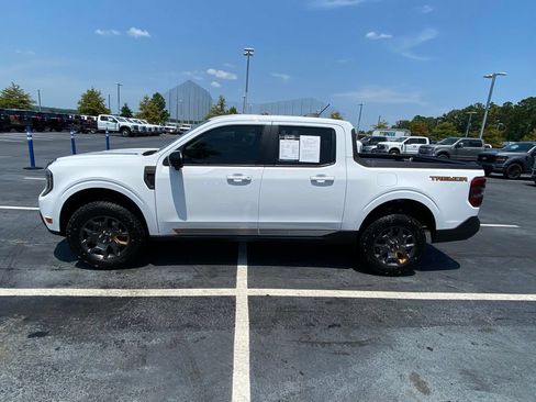 Certified 2026 Ford Maverick Tremor AWD/4WD image 4
