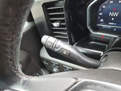 Used 2022 Chevrolet Silverado 1500 LT image 22