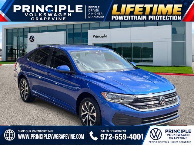 Used 2024 Volkswagen Jetta S FWD image 2
