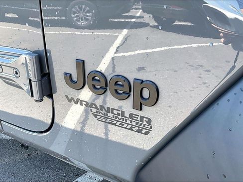 Used 2021 Jeep Wrangler Unlimited Sport w/ Sun And Sound Package AWD/4WD image 29
