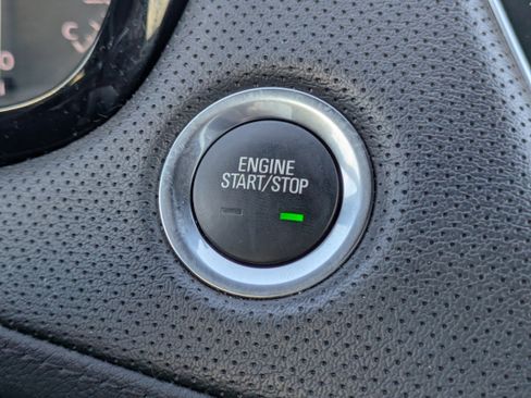 Used 2022 Cadillac XT5 Premium Luxury w/ Technology Package image 22