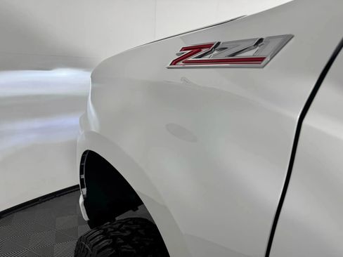 Used 2020 Chevrolet Silverado 1500 RST w/ Texas Edition image 23