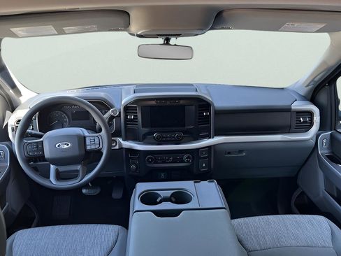 Used 2023 Ford F150 XLT w/ XTR Package image 21