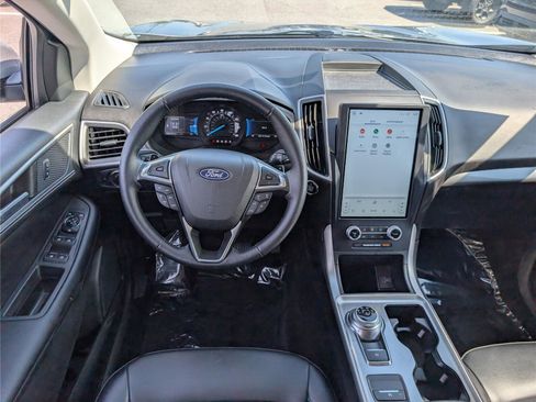 Used 2023 Ford Edge SEL w/ Convenience Package AWD/4WD image 17