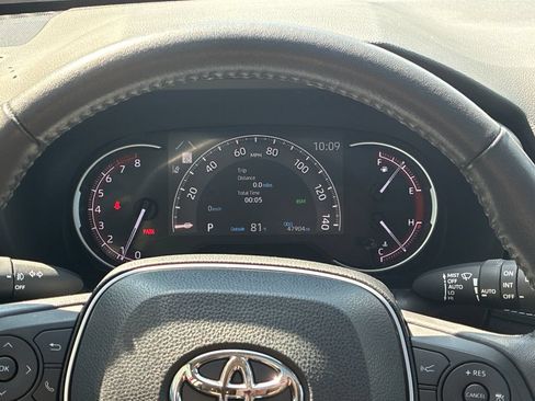 Used 2022 Toyota RAV4 Limited w/ Limited Grade Weather Package AWD/4WD image 19