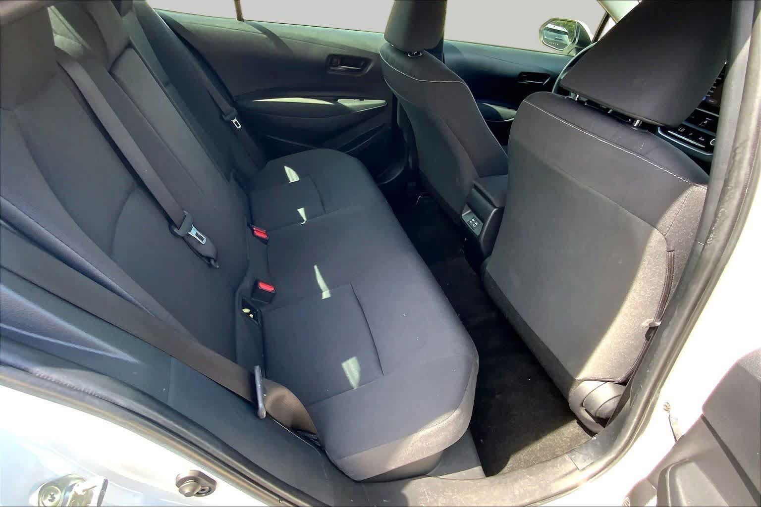 Used 2023 Toyota Corolla LE FWD image 19