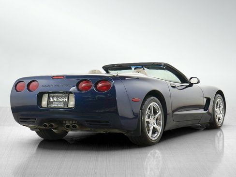 Used 2000 Chevrolet Corvette Convertible RWD image 5