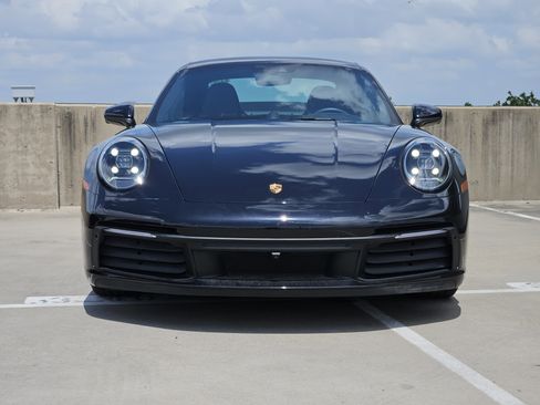 Certified 2024 Porsche 911 Carrera RWD image 11