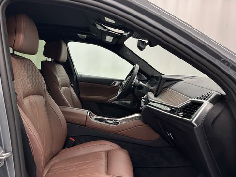 Used 2025 BMW X6 M60i image 17