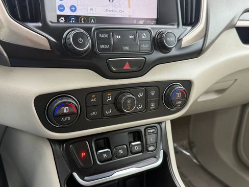 Used 2018 GMC Terrain Denali w/ Advanced Safety Package AWD/4WD image 37