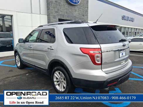 Used 2013 Ford Explorer XLT image 6